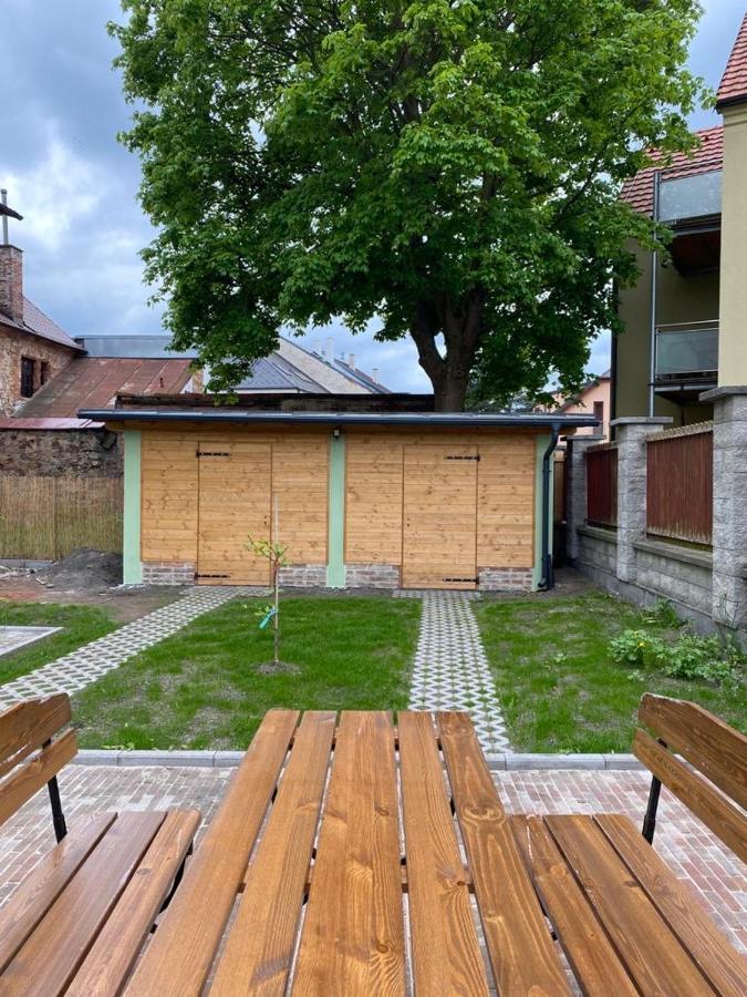 Apartmany Tachov - Tiny House Экстерьер фото